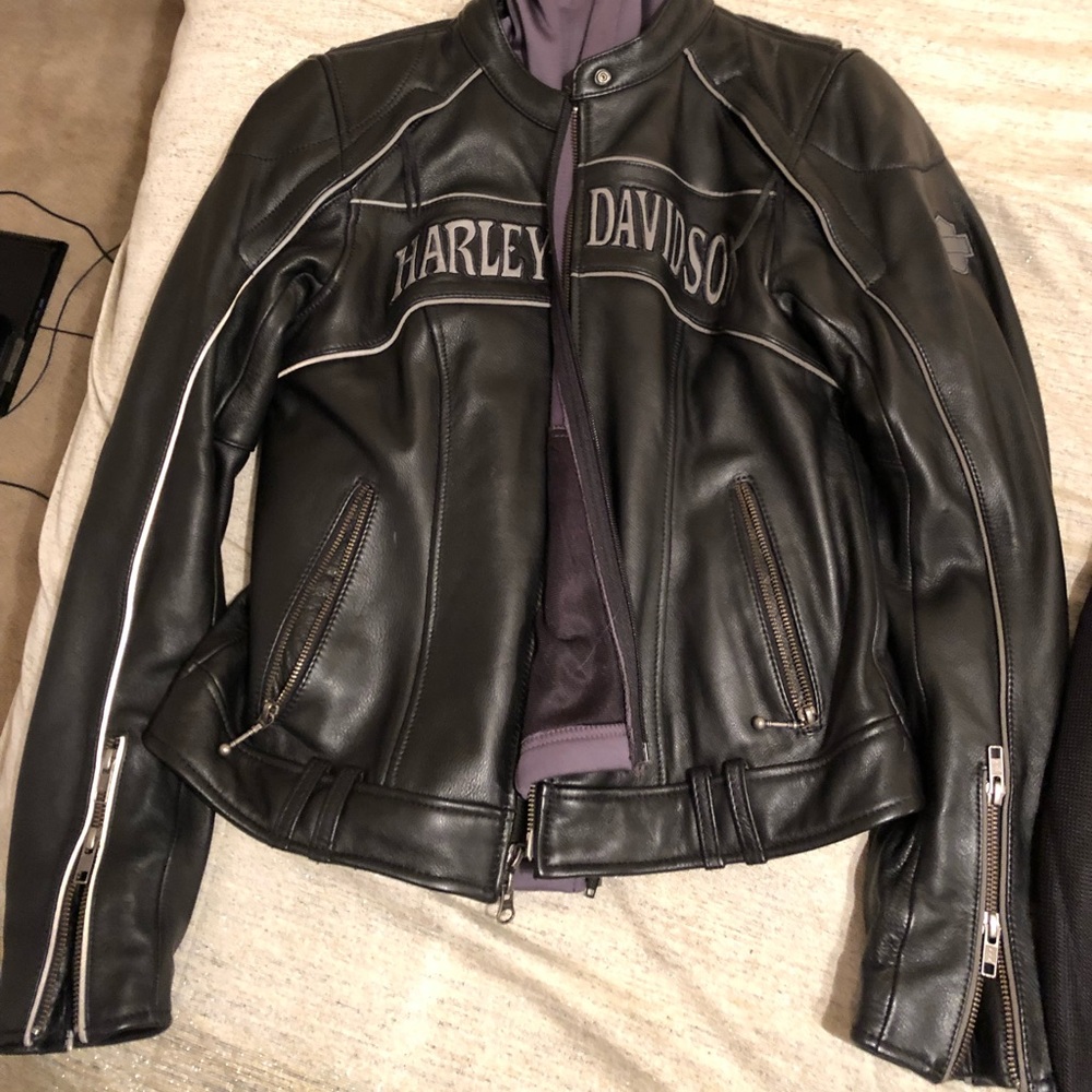 Harley Davidson small women’s leather jacket